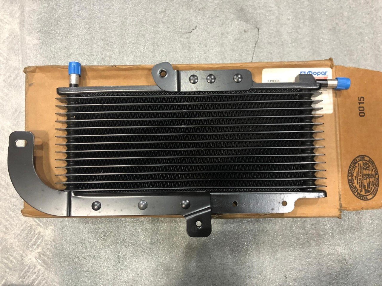 Grand Cherokee Şanzıman Yağ Soğutucu 1993-1998 52006344 MOPAR