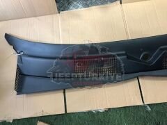 GRAND CHEROKEE WIPER GRILLE 1993/1998 55115794